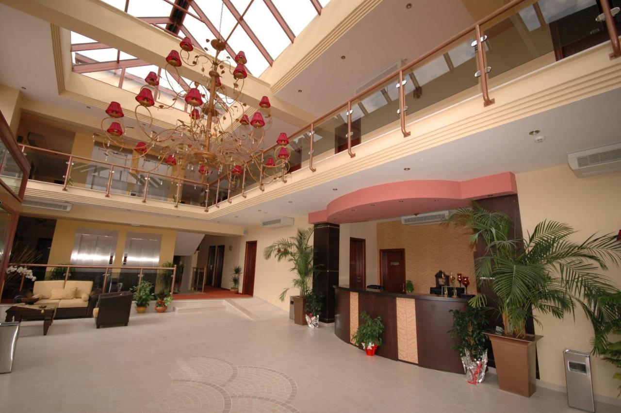 Hotel 4 Epoxes 3*